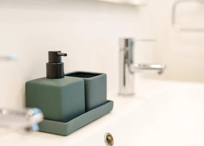 Carmo Downtown By Amazing Madeira * Funchal (Madeira)