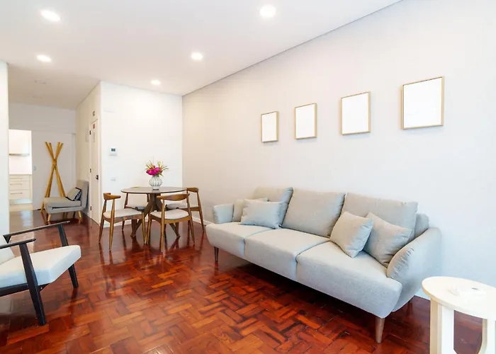 Carmo Downtown By Amazing Madeira